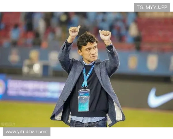 谢晖：从球场英雄到教练之路的蜕变与挑战