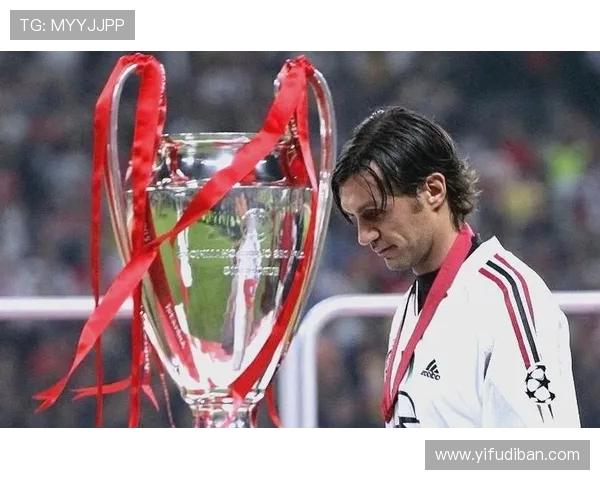 保罗·马尔蒂尼：传奇后卫的荣耀与足坛影响力分析